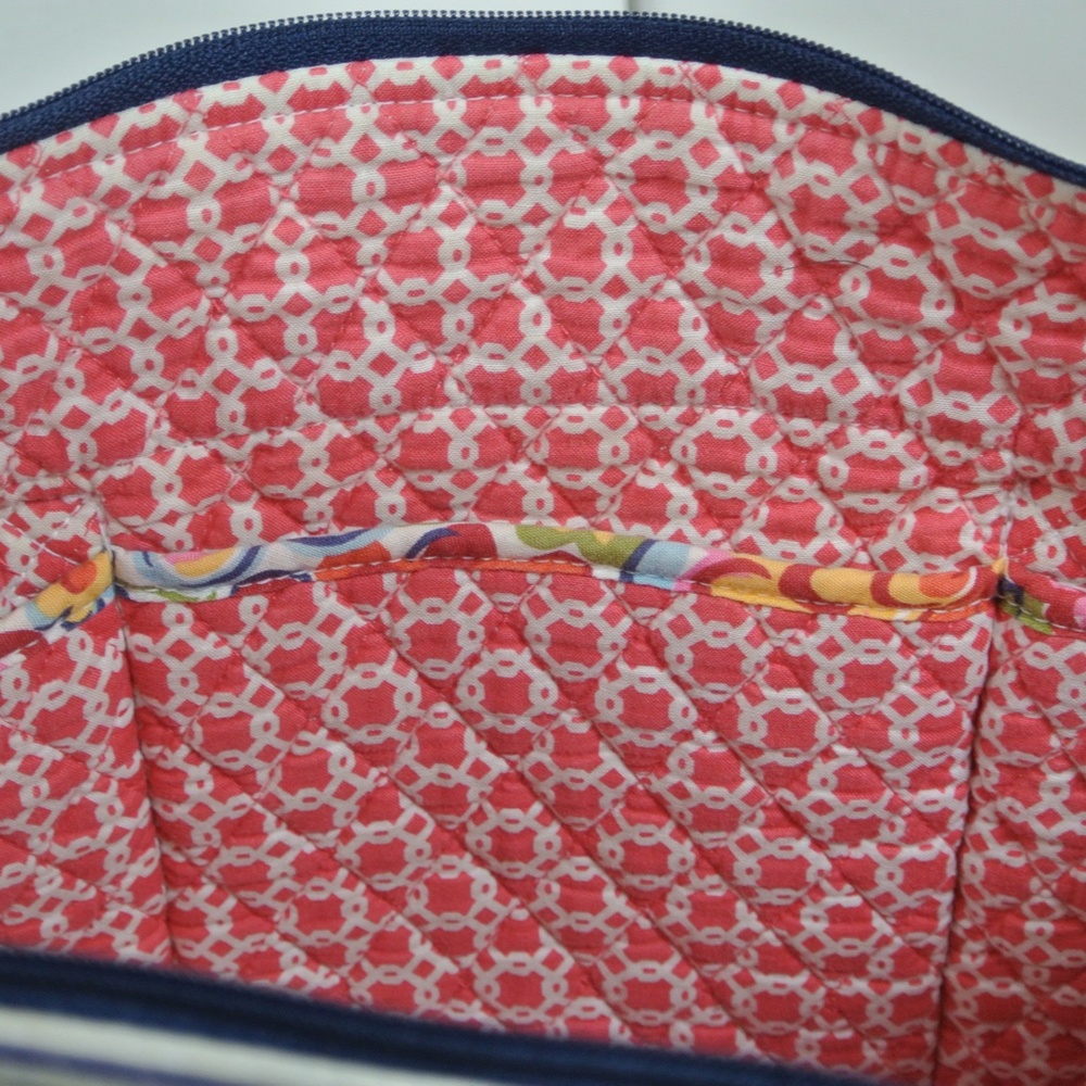 VERA BRADLEY FLORAL TOTE BAG - Picture 6 of 7